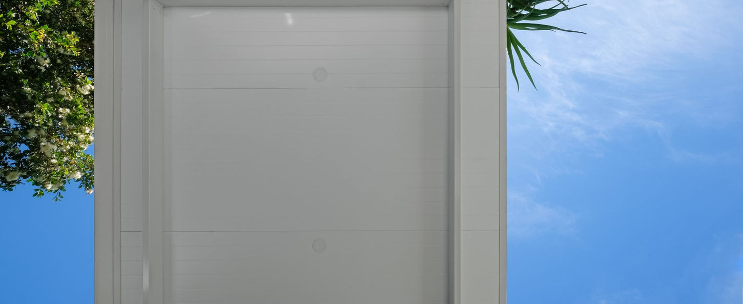 Luxe Cantilever White Sutherland Shire