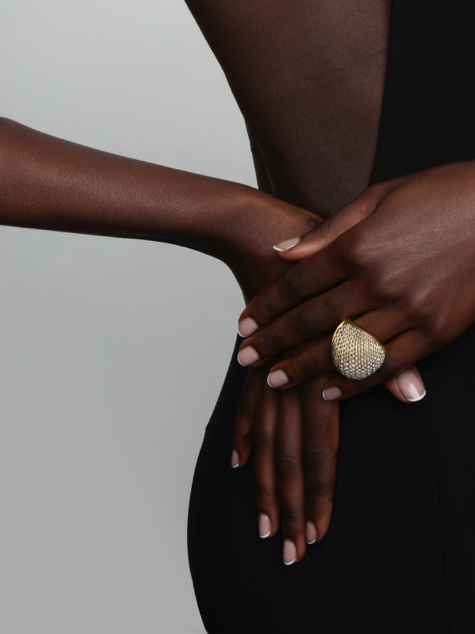 Thumbnail: WOVEN BOMBÉ RING