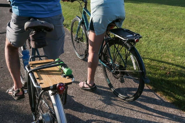 Thumbnail: ZappaWheels cargo shelf in use