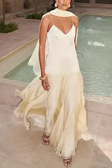 FiaFlowsMaxiDress_3.webp
