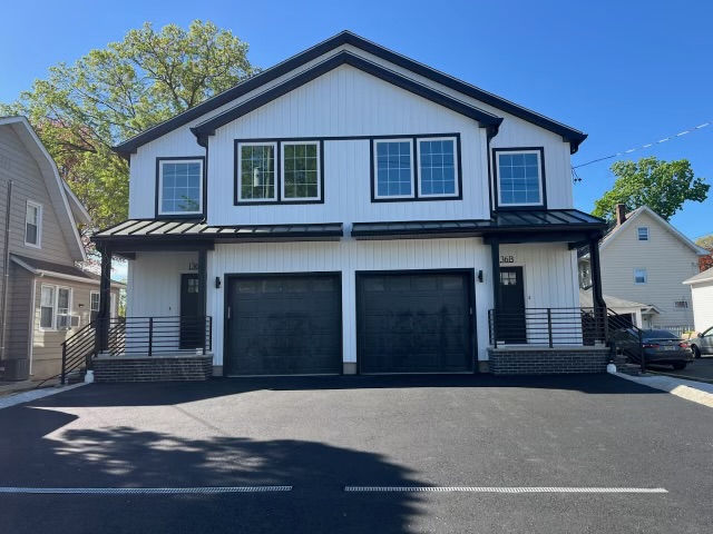 “Vinyl siding installation on two-story home in Morris County NJ”