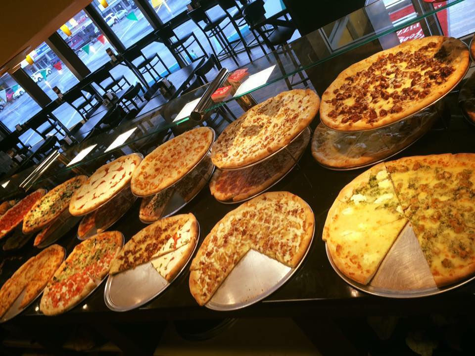 "Joey’s Pizza special combo meal – large pizza, garlic knots, and soda deal in Dunmore PA"