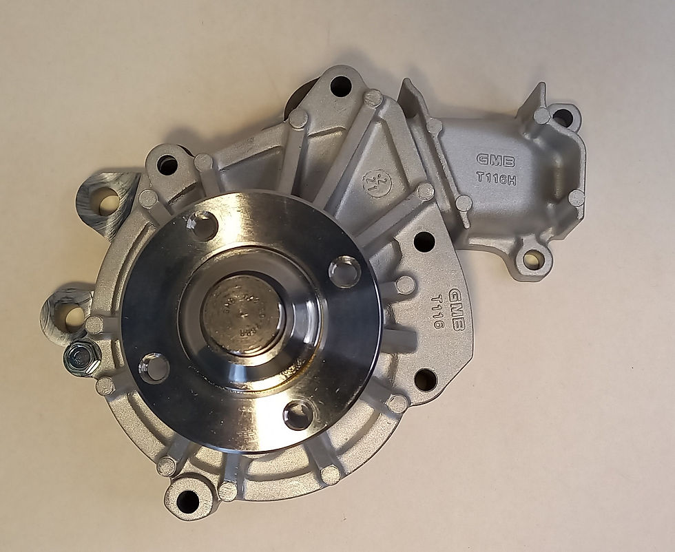 Miniatura: BOMBA DE AGUA 1-2KD/Z HILUX 01-15 GMB