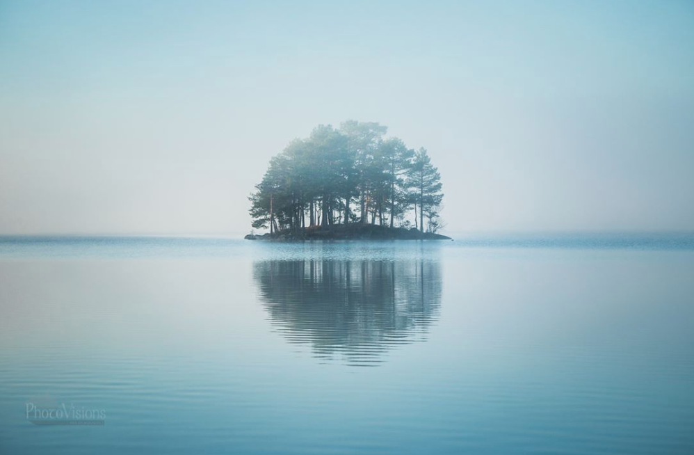 Morning fog over Jonsvatnet lake