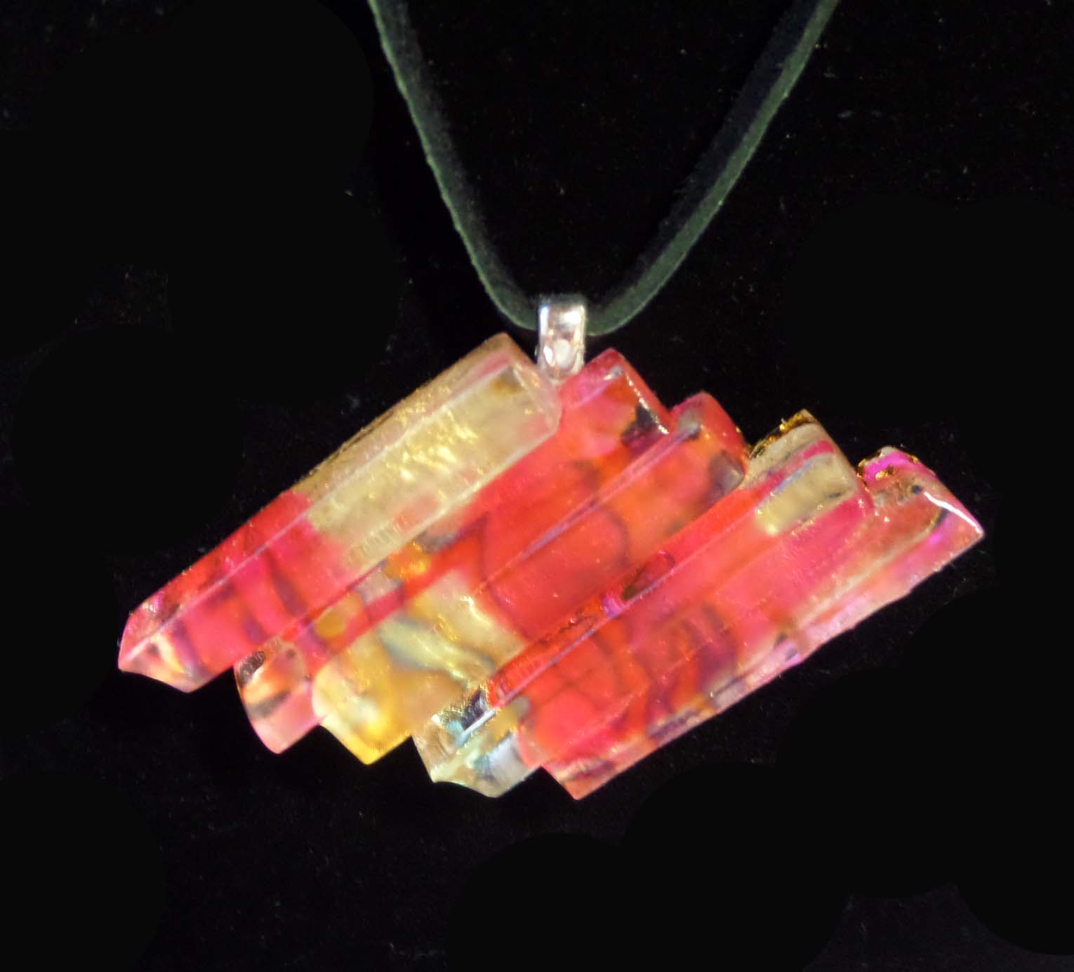 pink diamond necklace