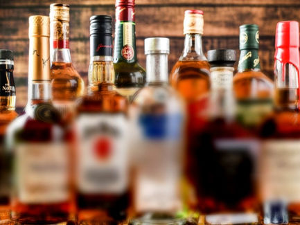 जहरीली शराब मामले में लगातार हो रही गिरफ्तारियां
