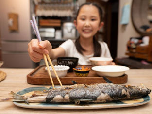 5 Jenis Ikan Terbaik untuk Tumbuh Kembang Anak