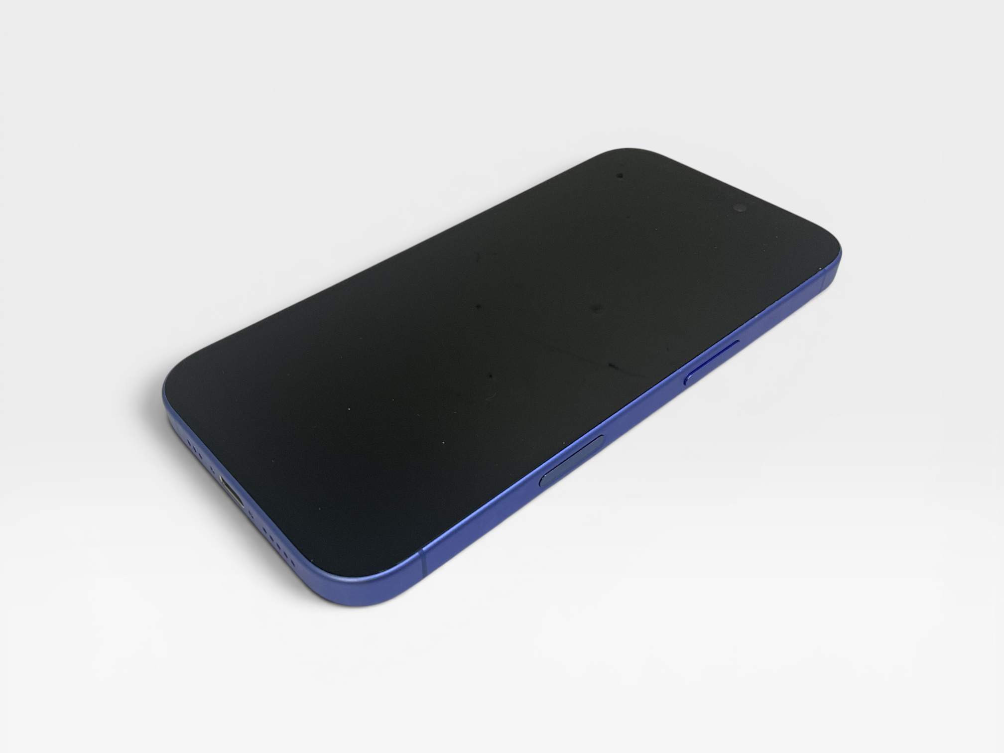 Apple iPhone 16 — imagen 2