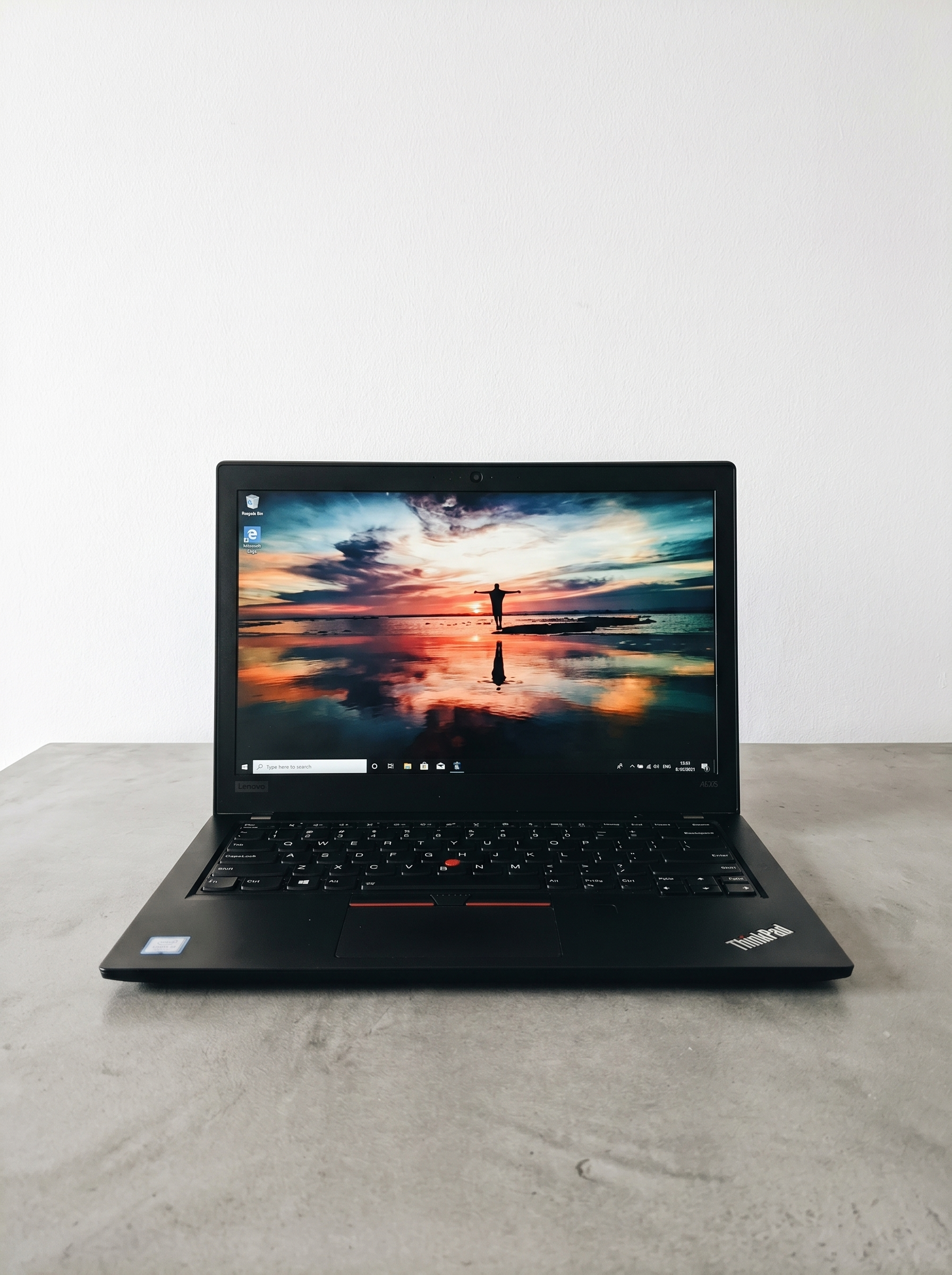 Portátil Lenovo Thinkpad A285 RYZEN 5 Pro 2500U 8GB 256GB Full HD Win10Pro