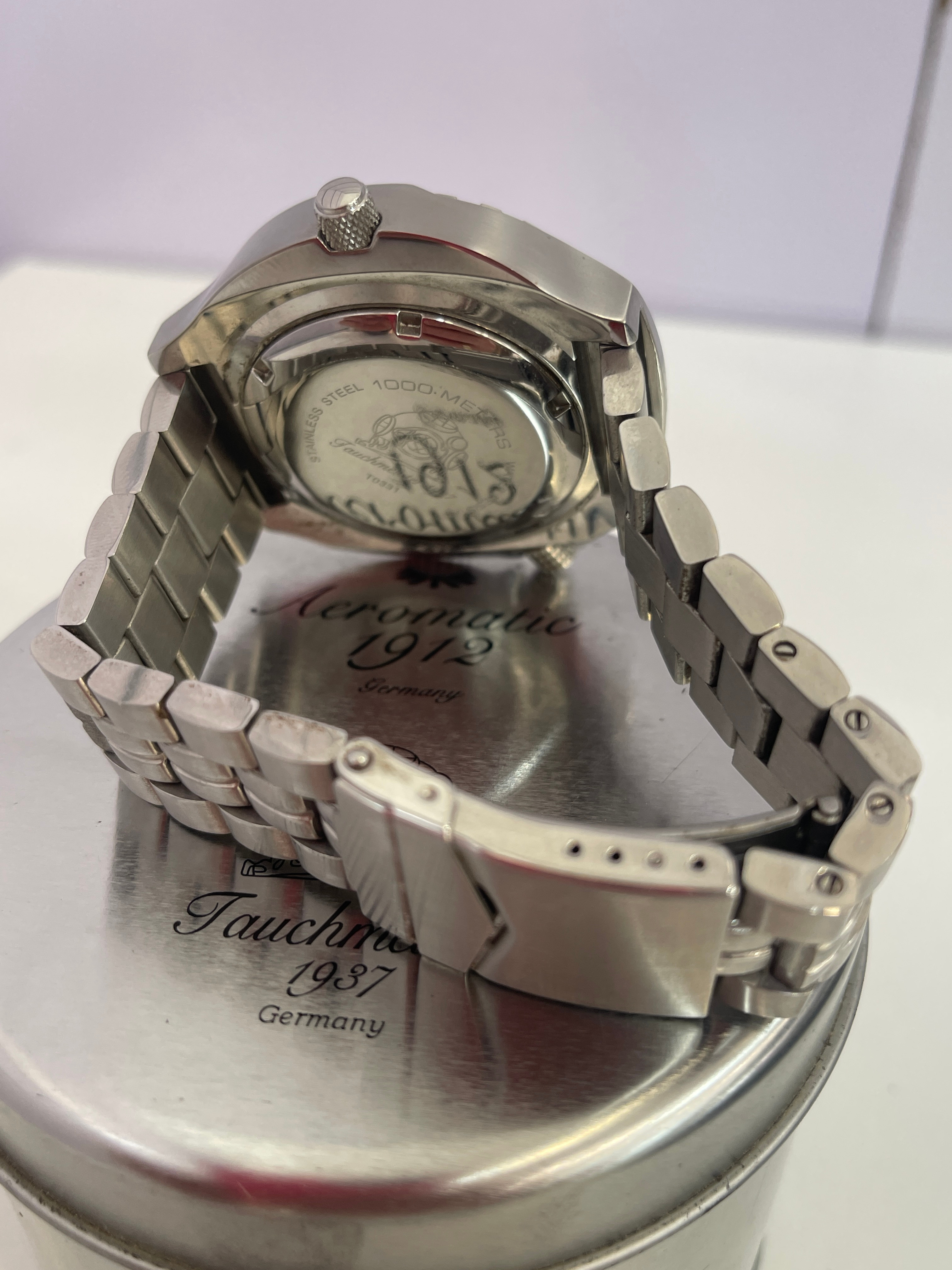 Reloj Tauchmeister T0331M Rojo — imagen 4