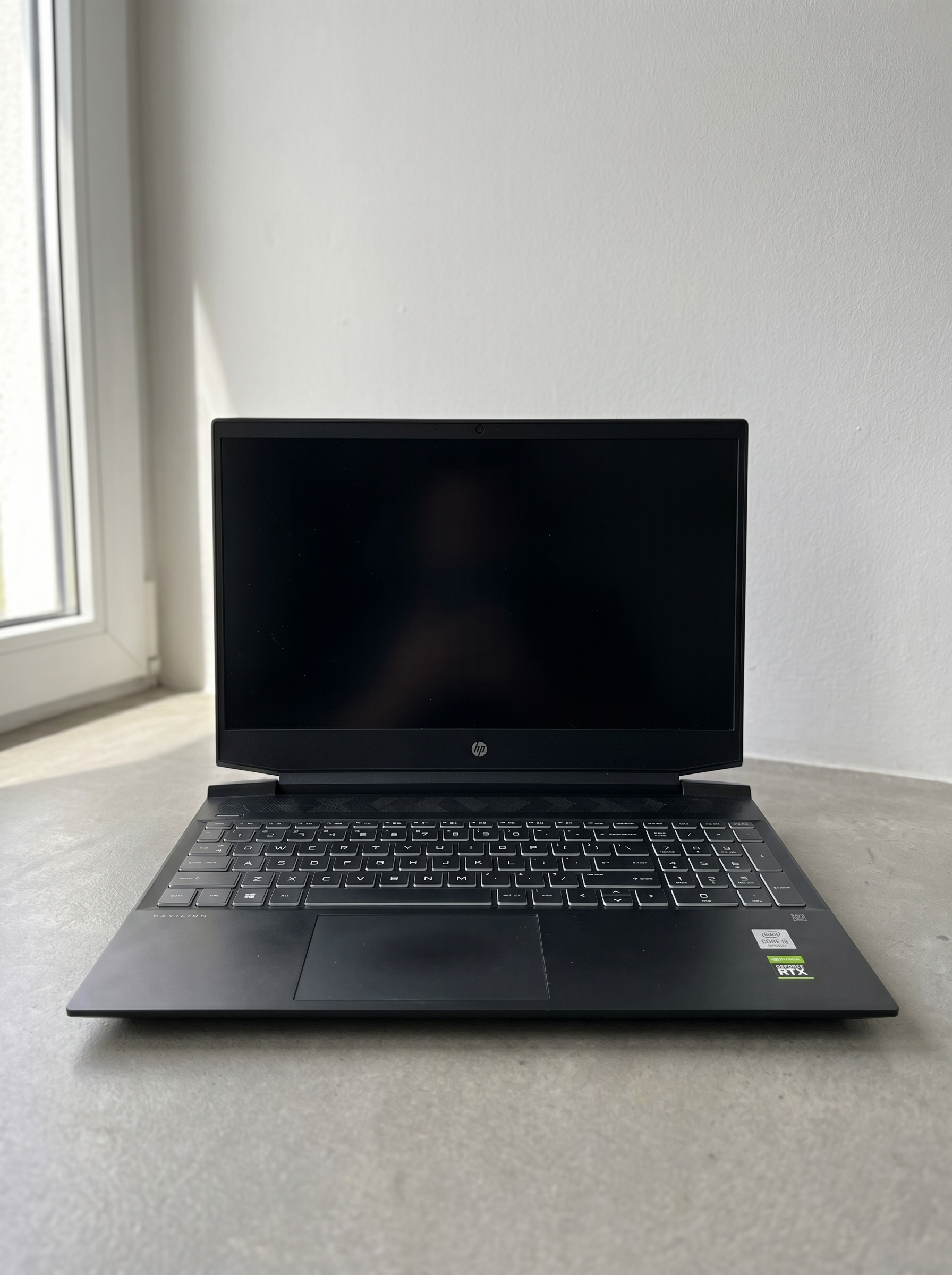 Portátil HP Pavilion Gaming 15-cx0015ns