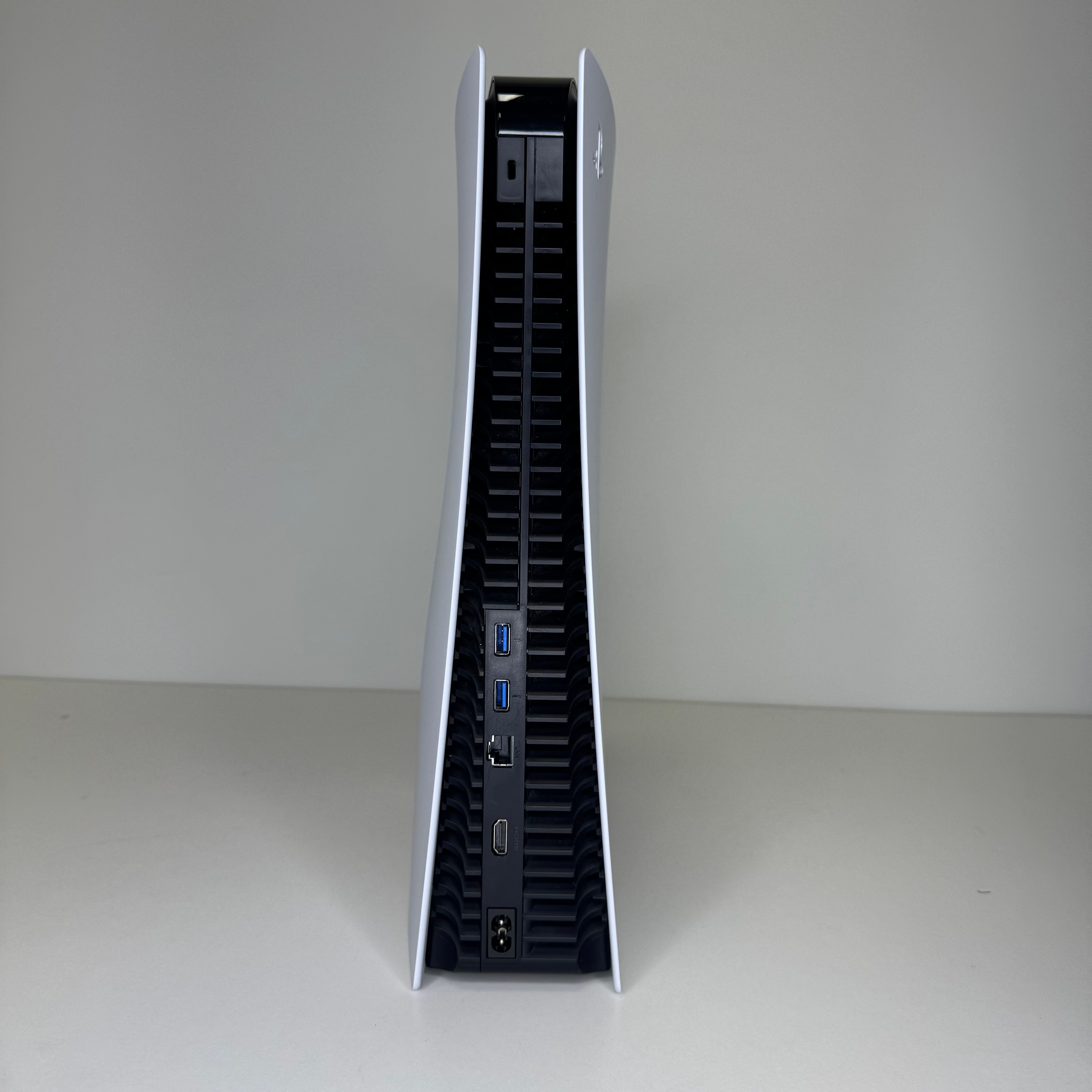 PS5 825GB con mando y caja — imagen 5