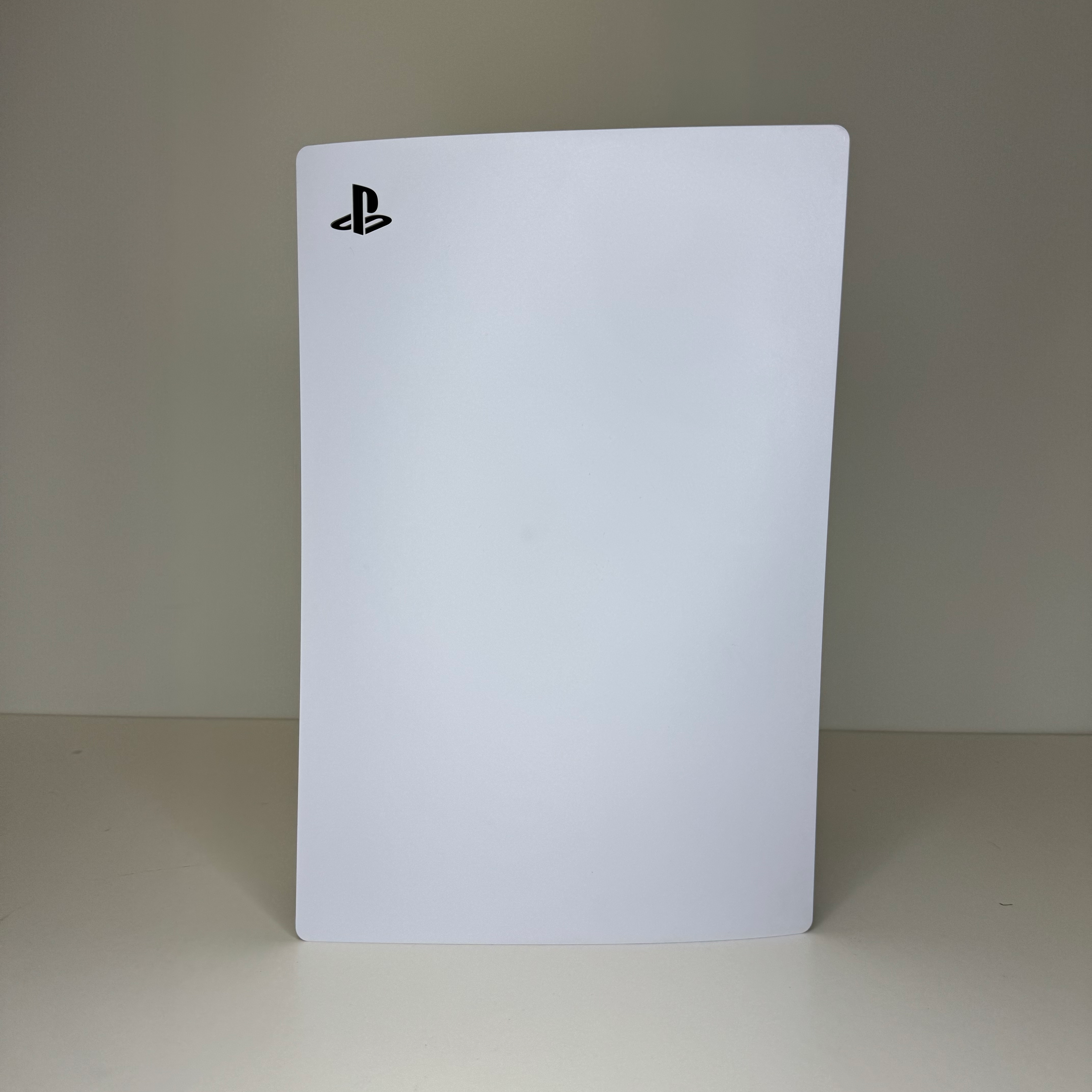 PS5 825GB con mando y caja — imagen 4