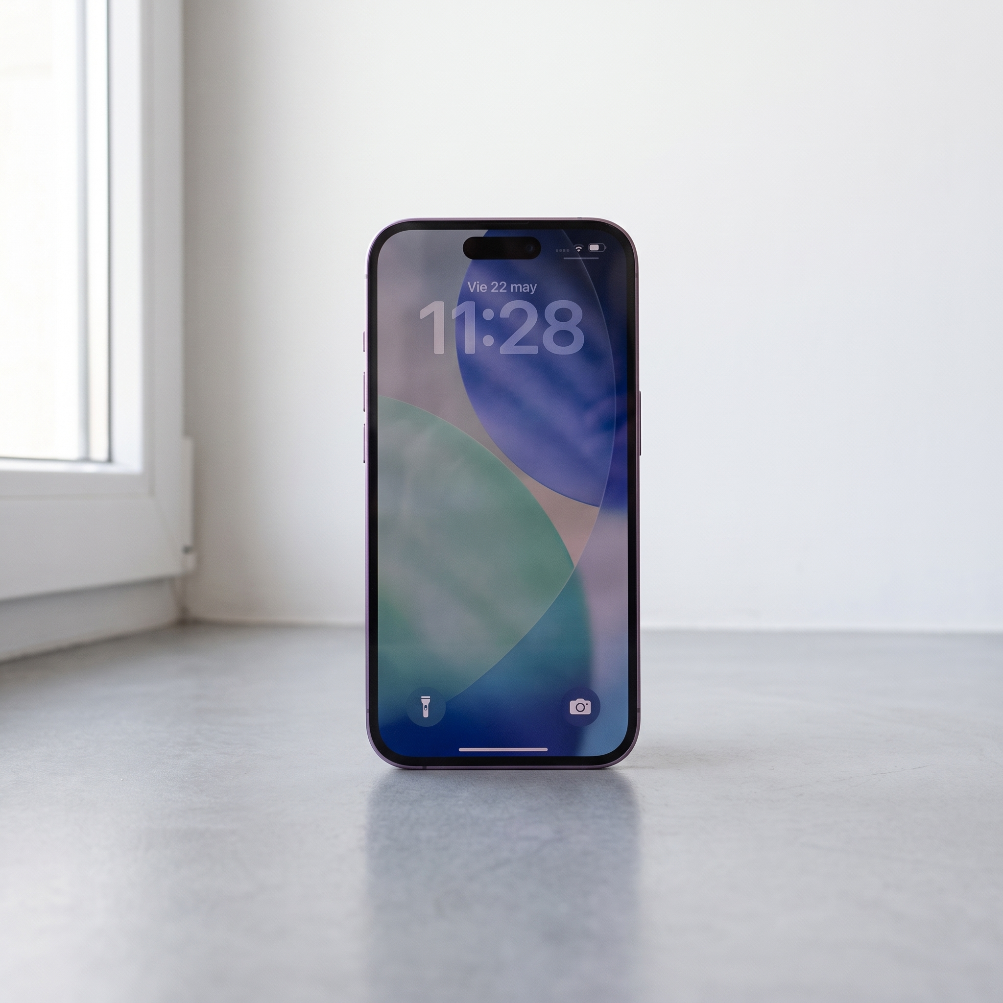Apple iPhone 16