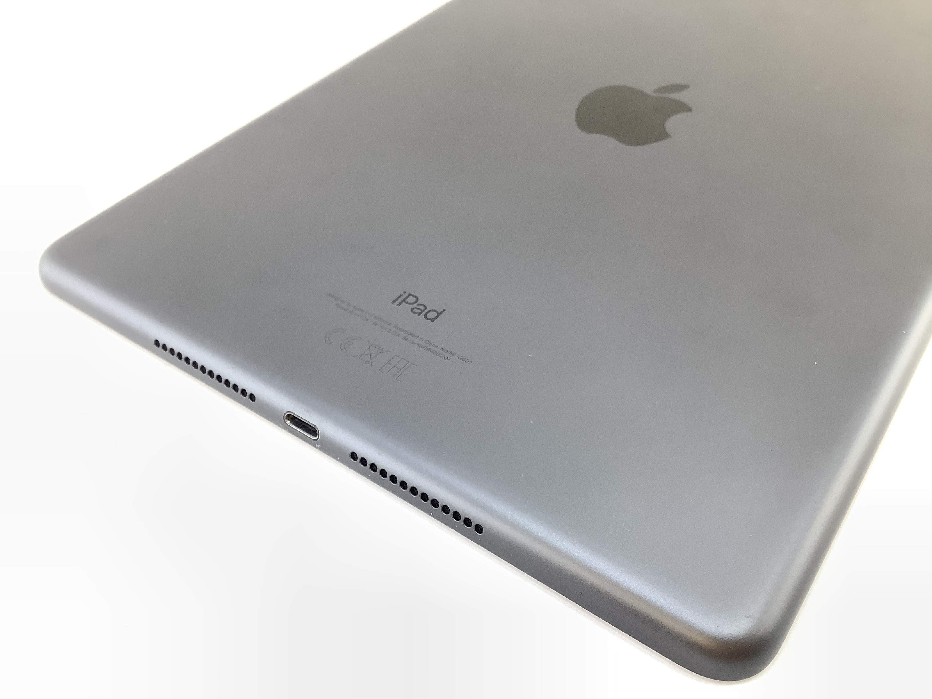 Apple iPad 9th Gen (A2602) 10.2" 64GB - Plata, WiFi — imagen 2