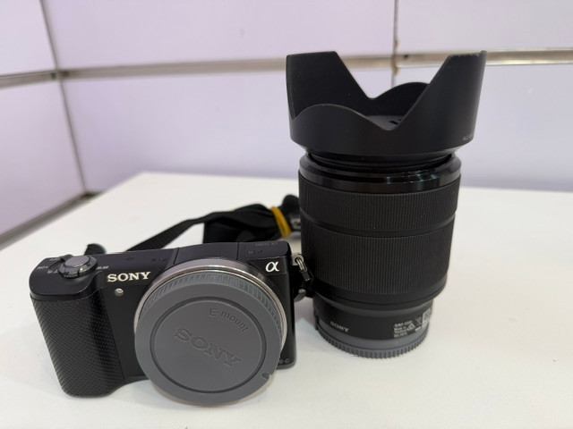 Sony Alpha 5000 ILCE-5000