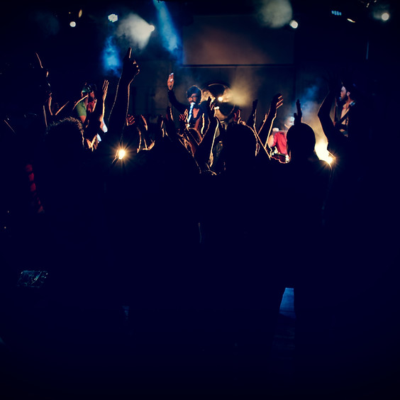 Alibi - Live music