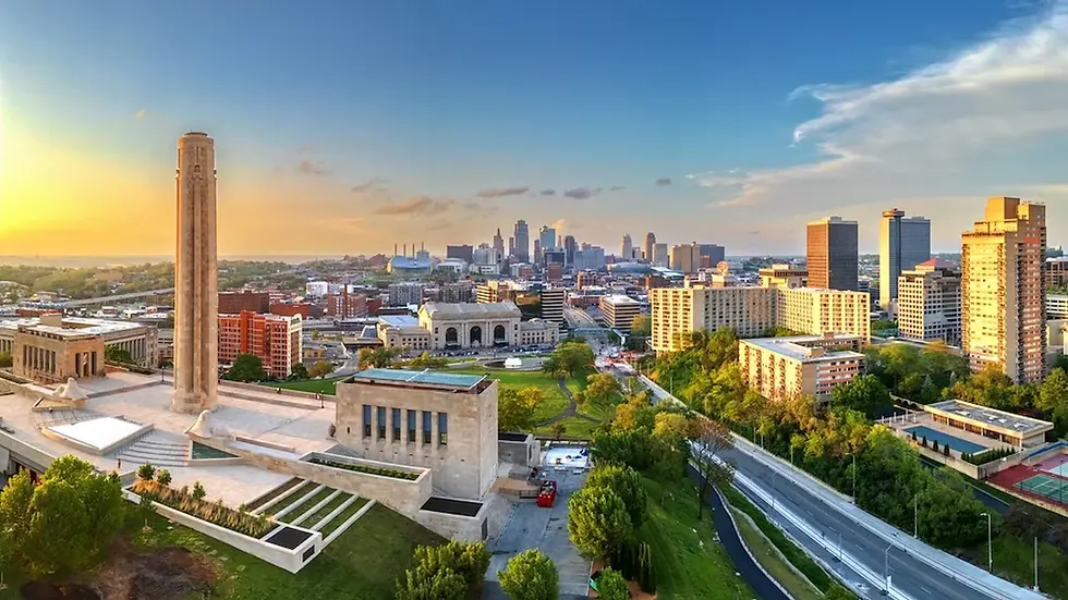 Vista aérea de la ciudad de Kansas al atardecer
