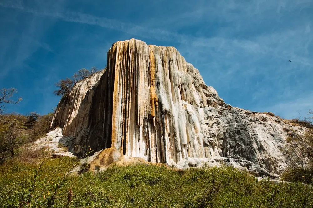 Pirámide del Mago en Uxmal, pueblo mágico cercano a Mérida