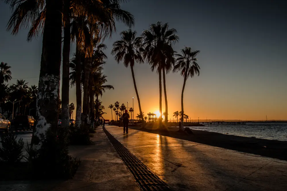 Atardecer en el Malecón de La Paz