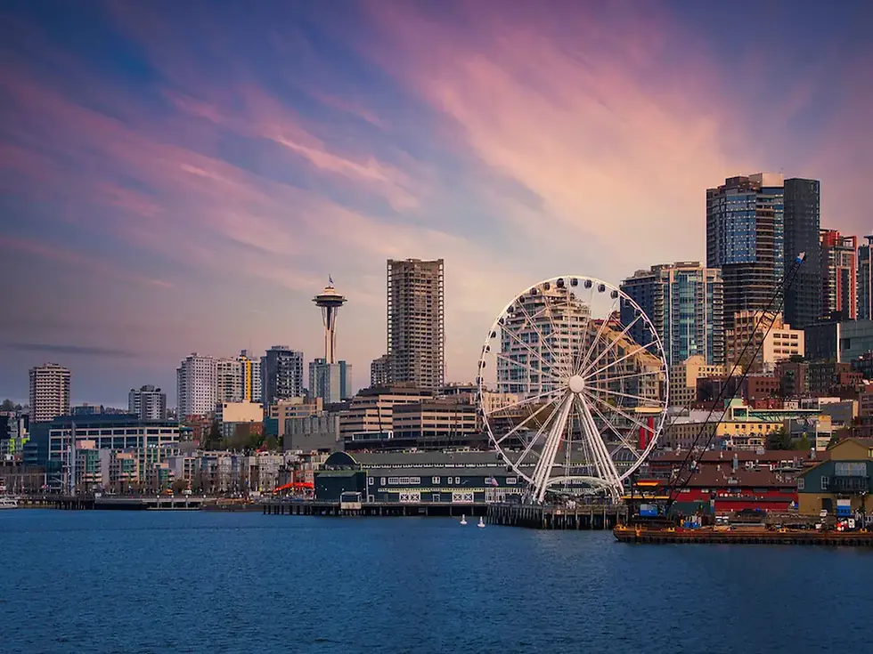 Foto panorámica de la ciudad de Seattle con un hermoso cielo de fondo
