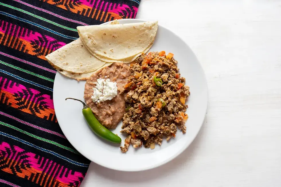 tortillas con frijoles de Tijuana con picant