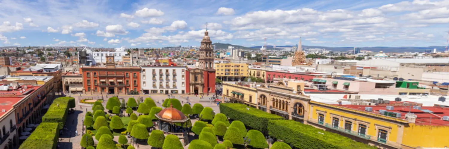 Vista aérea de la Plaza de los Mártires en el centro de León