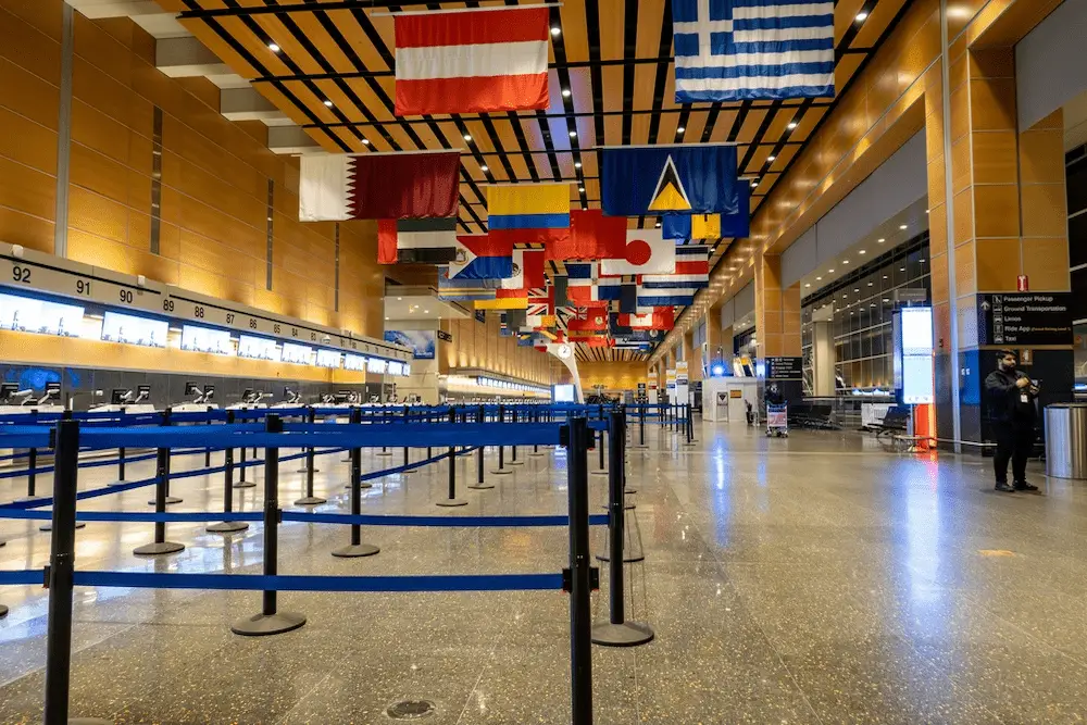 Hall interior del Aeropuerto de Boston.