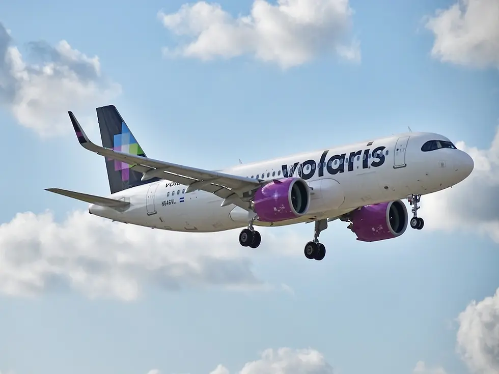 Avión de Volaris en ruta a Houston, Texas