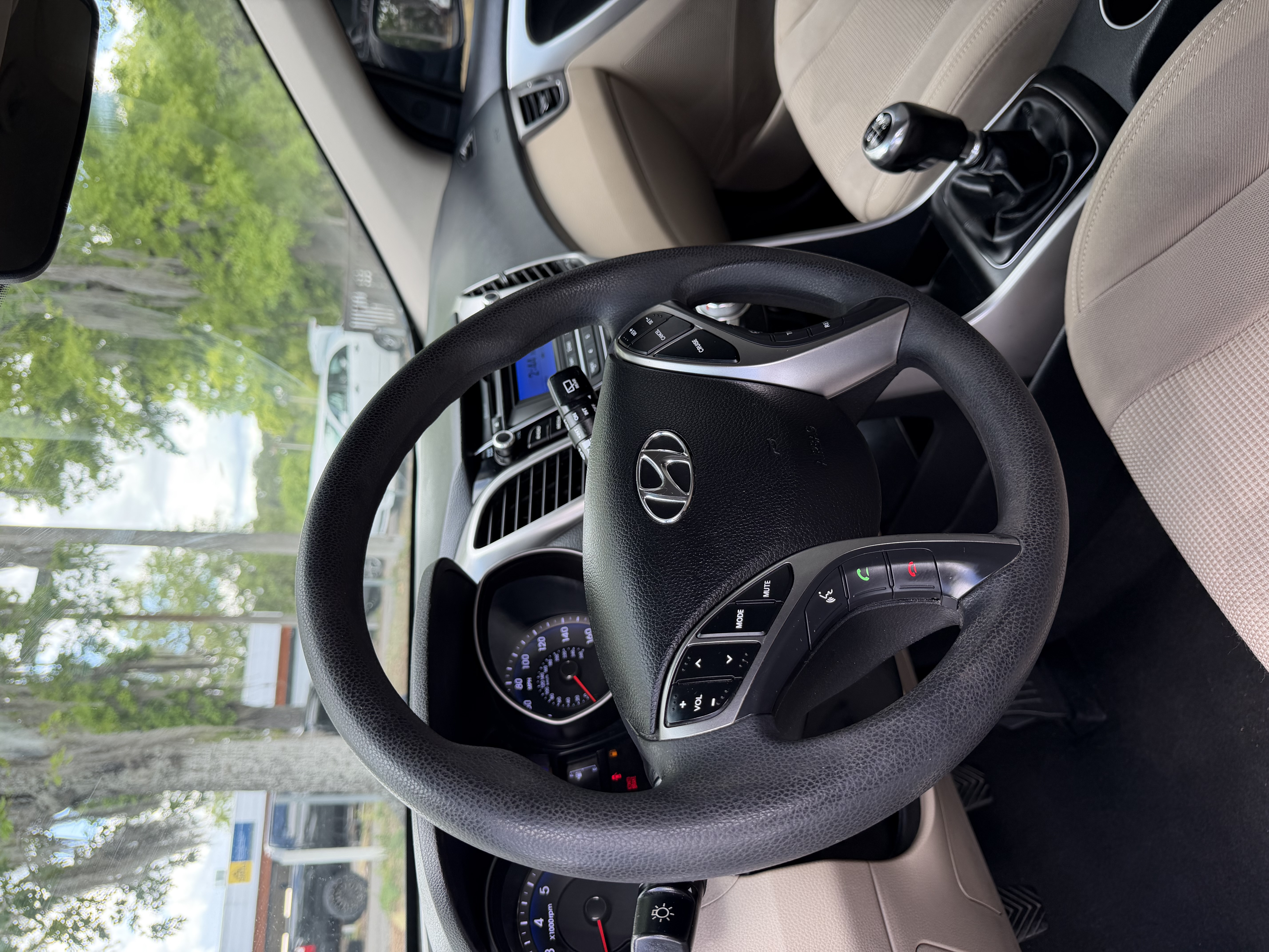 2016 Hyundai Elantra GT Base - Photo 6