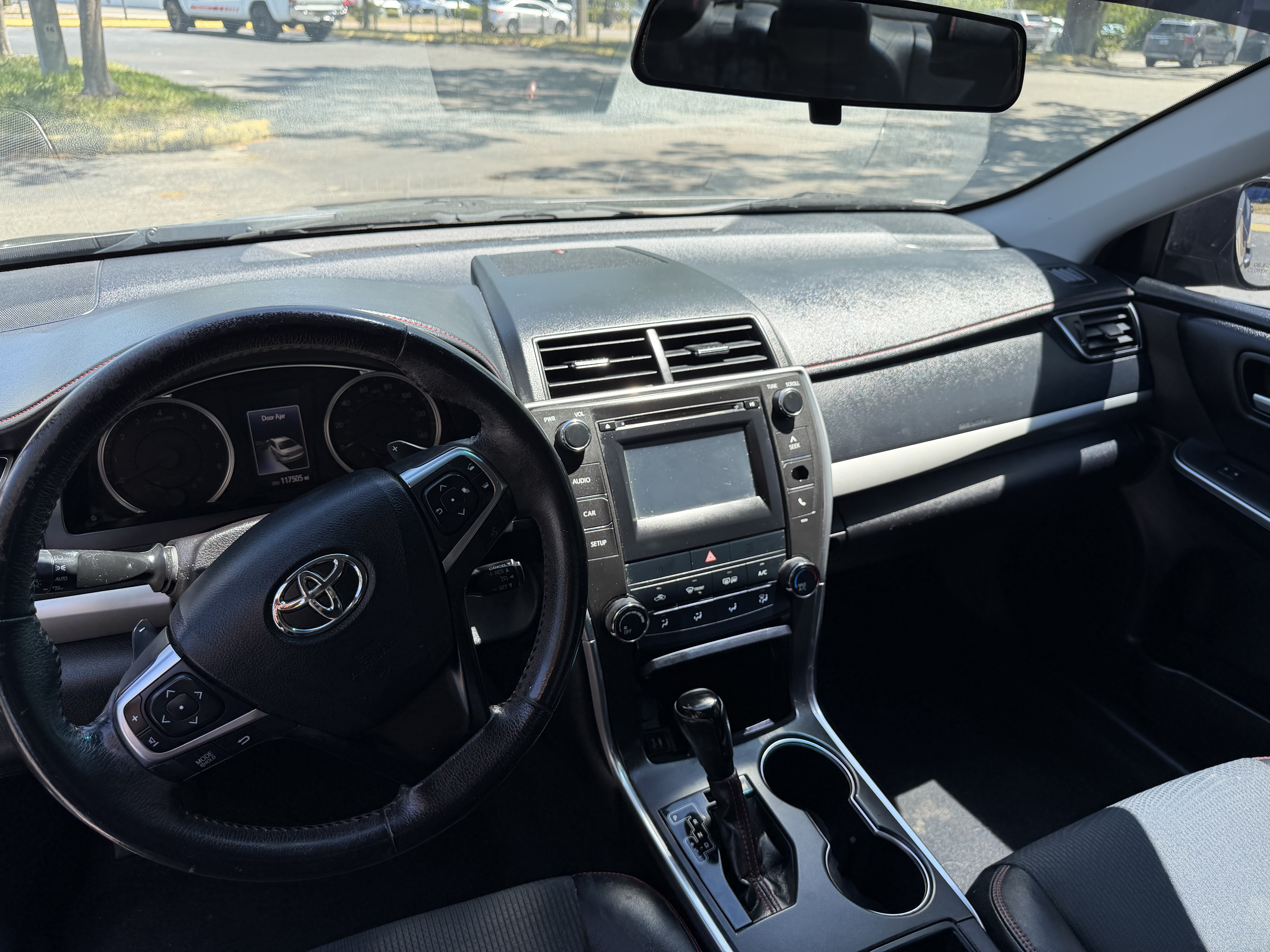 2017 Toyota Corolla LE - Photo 10