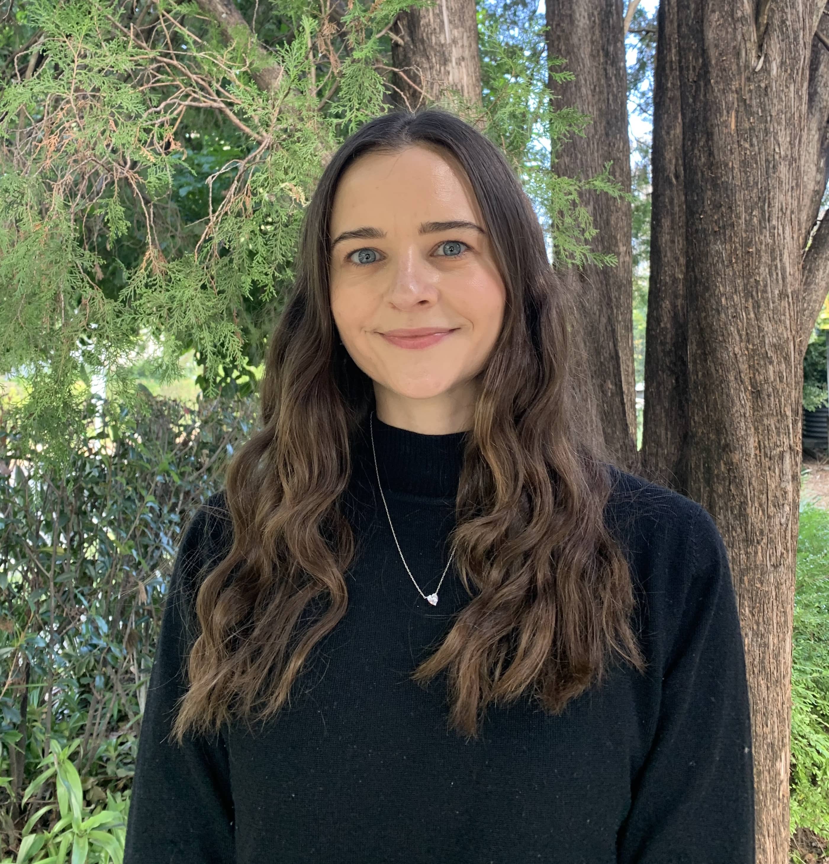 Dr Laura Mills Psychologist.jpg