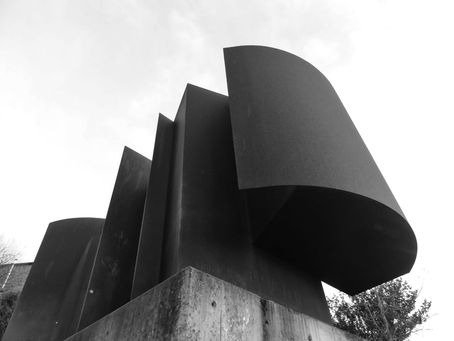#40 Hiri inguruneko Argazki geometrikoak/Formas Geométricas en ambientes urbanos