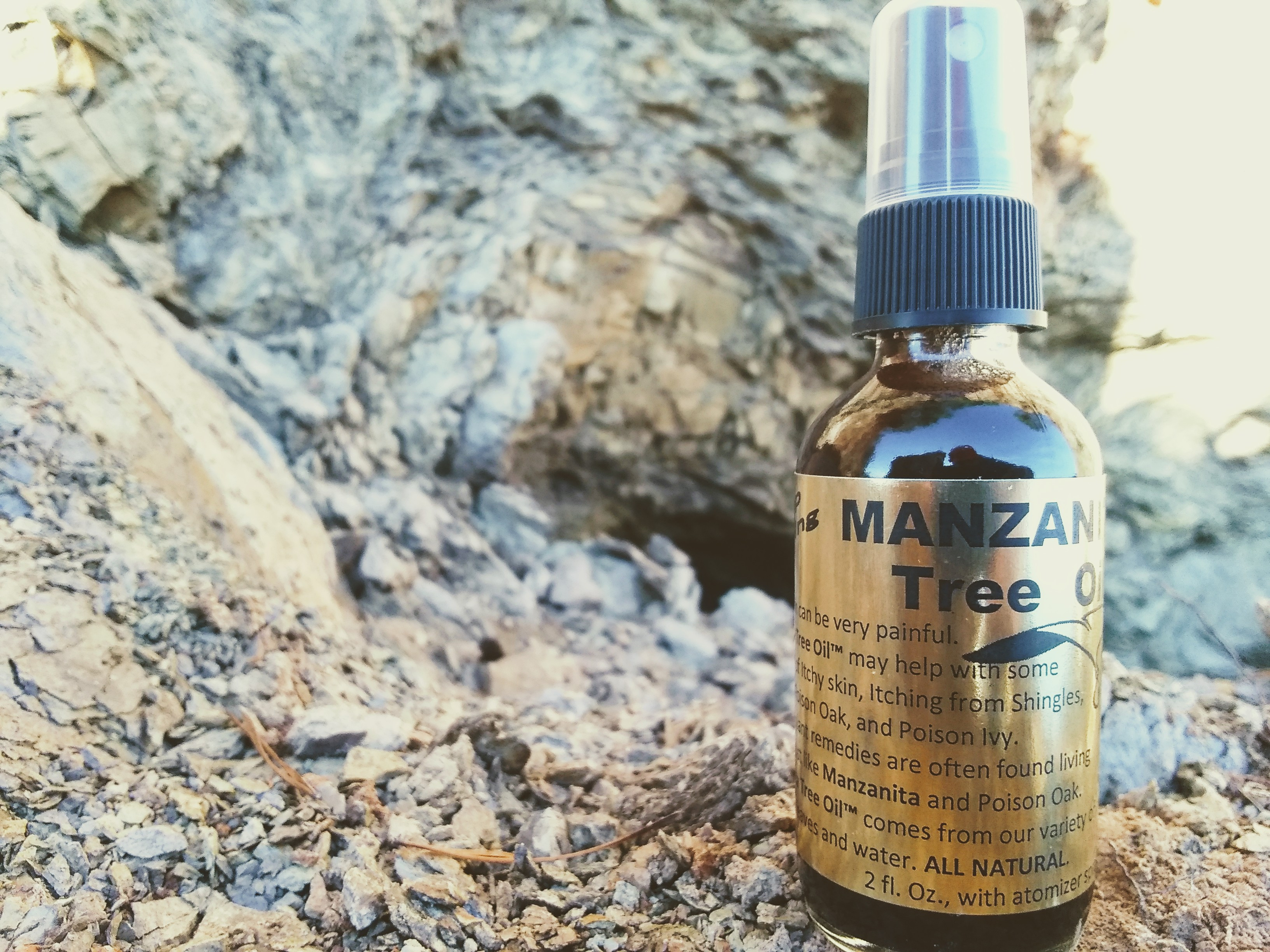 Manzanita Tree Bottle 1 Bottle 2fl oz