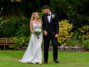 How to Plan Candid Wedding Shots for Authentic Moments