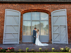 Top Tips for Finding a Husband and Wife Wedding Photography Team in Staffordshire