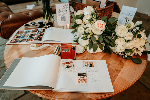 Hanbury Barn Wedding Decor