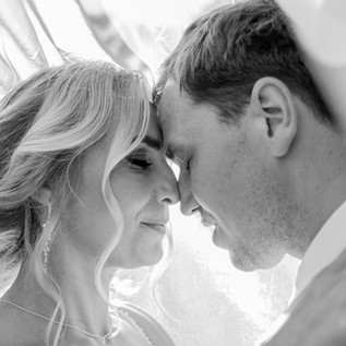 Photographie de mariage en noir et blanc