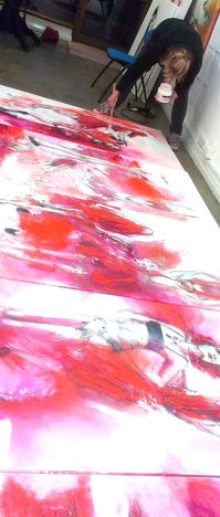 Di in full swing Perfume