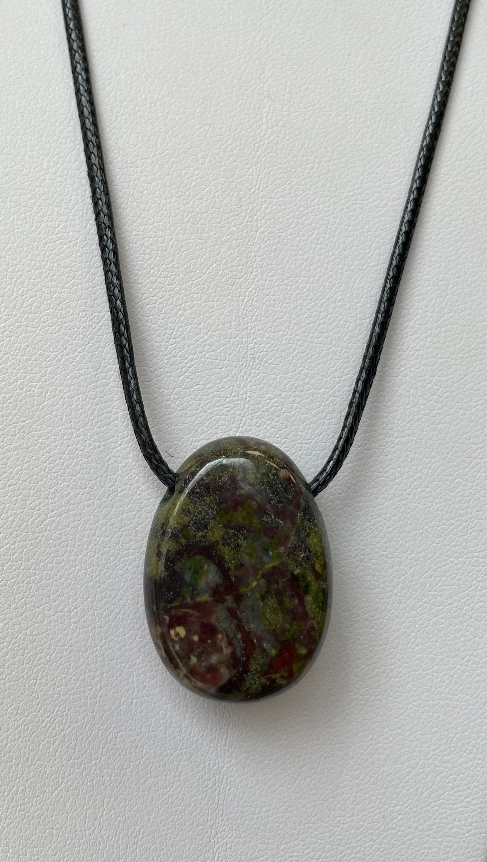 Pendentif Jaspe Sang de Dragon