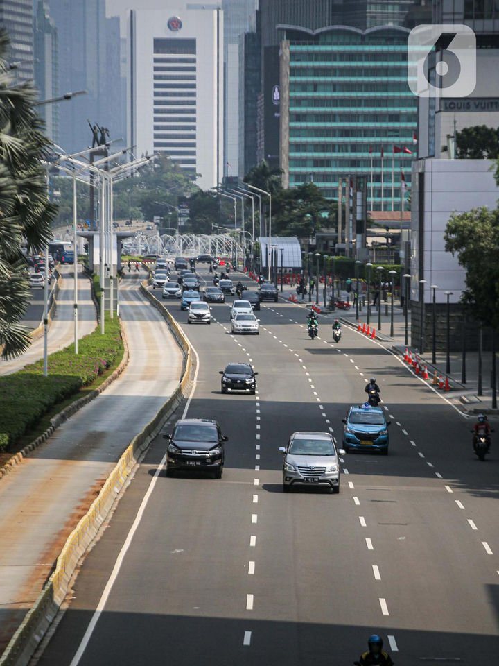 PSBB Ketat, Volume Kendaraan di Sudirman-Thamrin Turun 21 Persen
