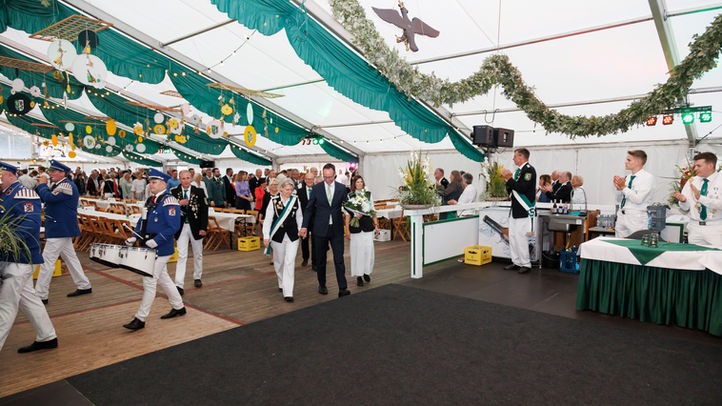 Bauernschützenfest, Schützenfest, Rheda-Wiedenbrück, Veranstaltungsfotografie, Business-Fotografie, Porträtfotografie, Little Big Moments Fotografie, Fotograaf, Vaals, Maastricht, Kelmis, Photographe, Fotografin, Event Fotografie, Portrait