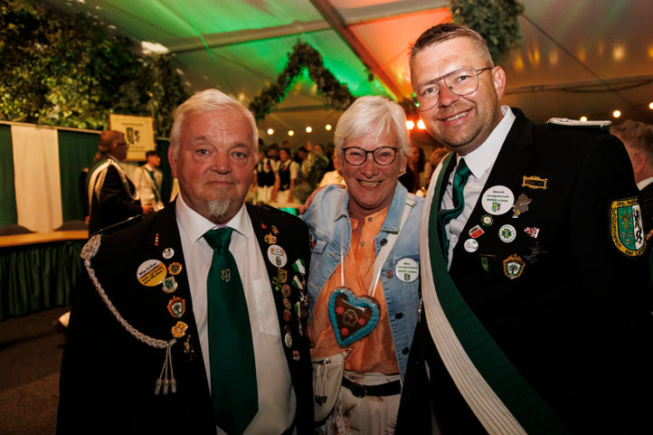 Bauernschützenfest, Schützenfest, Rheda-Wiedenbrück, Veranstaltungsfotografie, Business-Fotografie, Porträtfotografie, Little Big Moments Fotografie, Fotograaf, Vaals, Maastricht, Kelmis, Photographe, Fotografin, Event Fotografie, Portrait