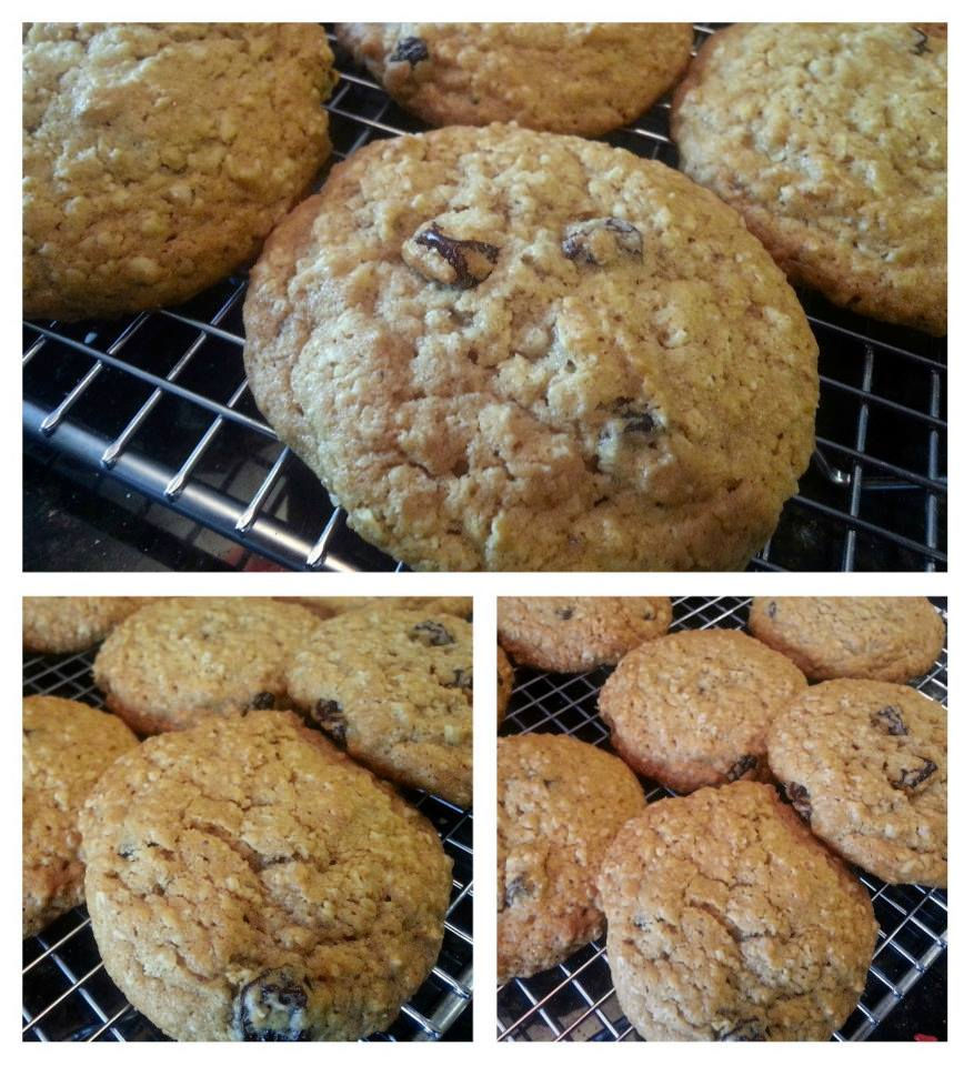 Soft Oatmeal Raisin Cookies