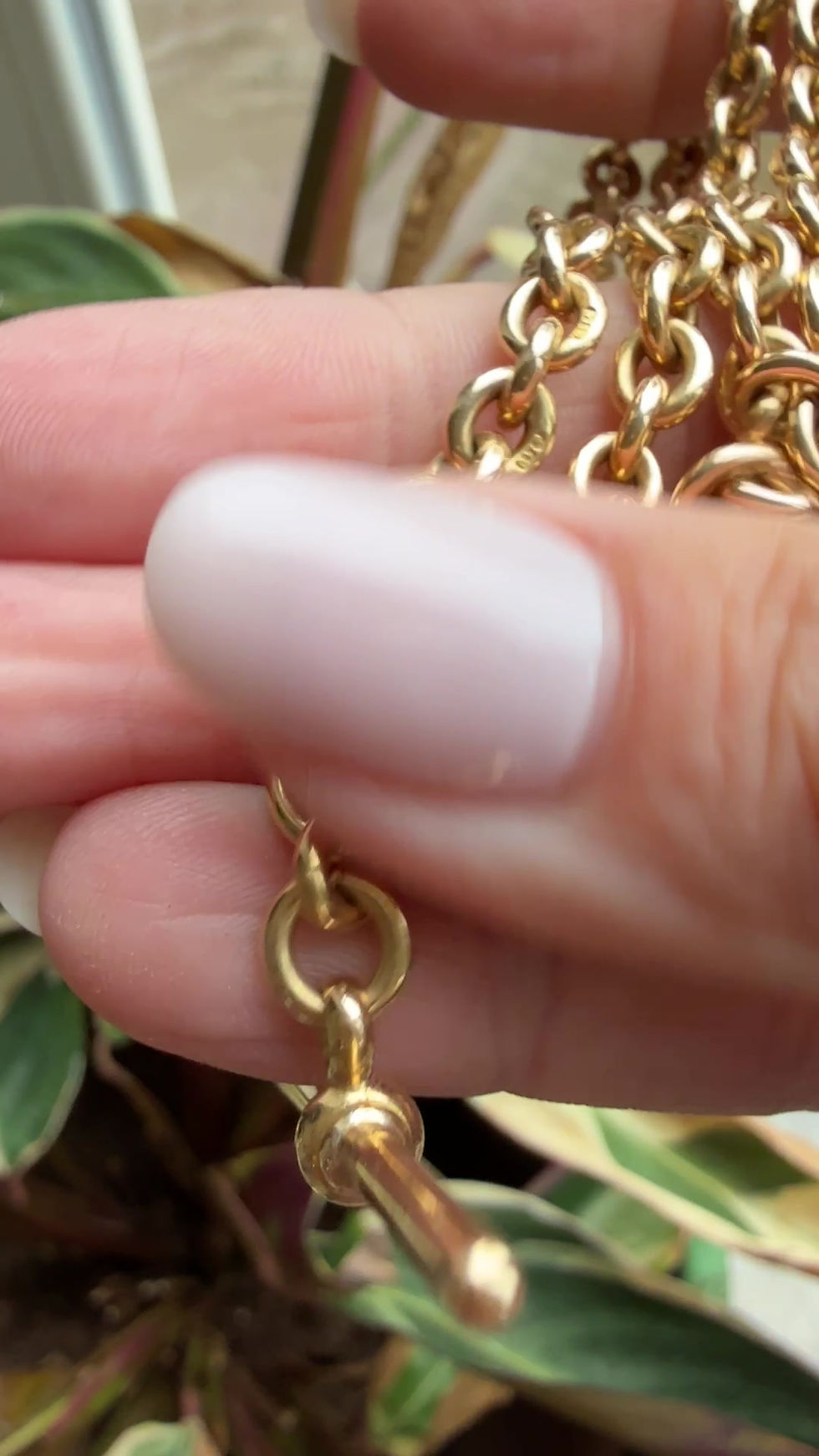 Thumbnail: Antique (1902) 18ct Gold Cable Link Watch Chain