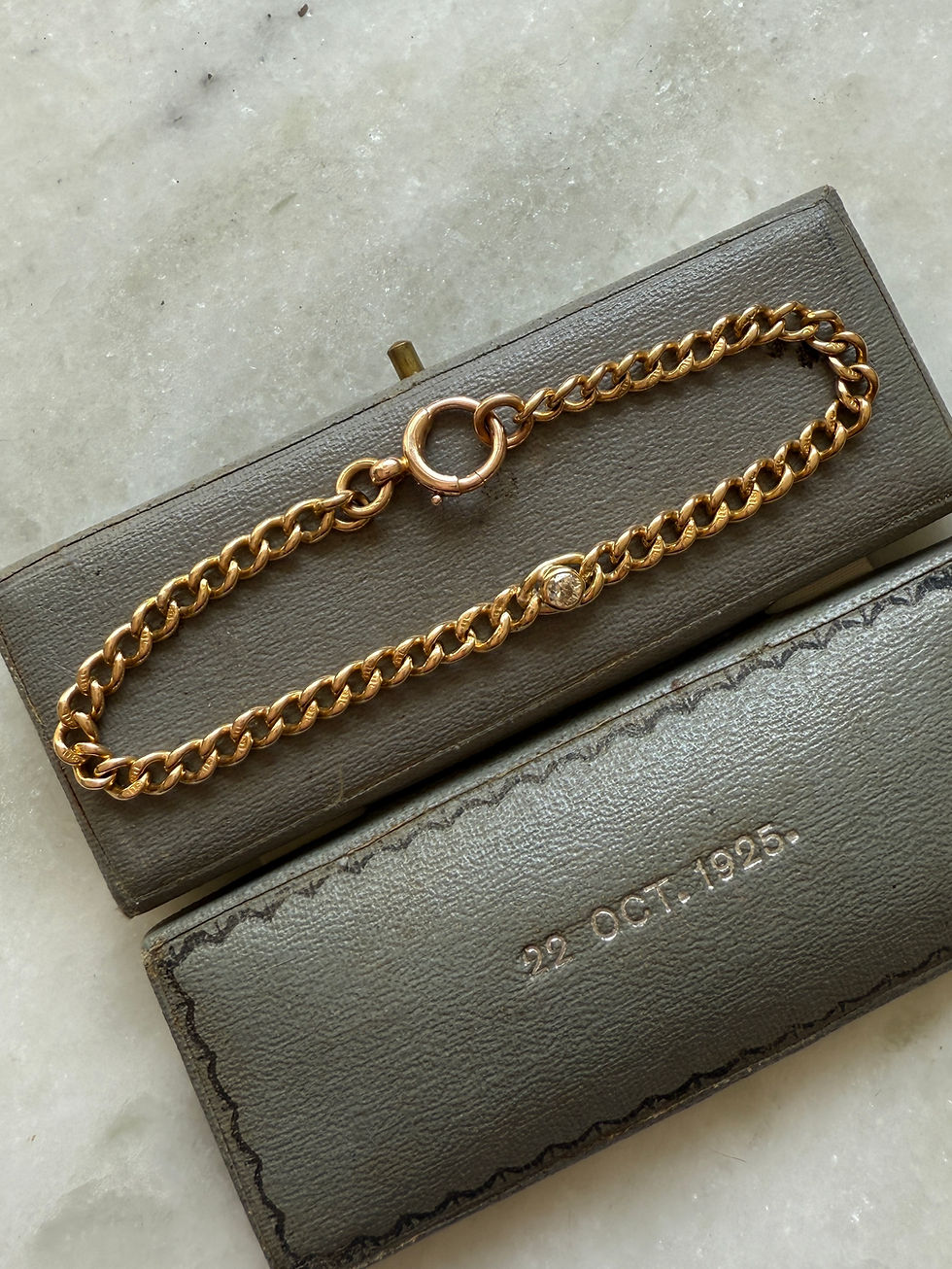 Thumbnail: Antique Old Cut Diamond 18ct Gold Curb Bracelet