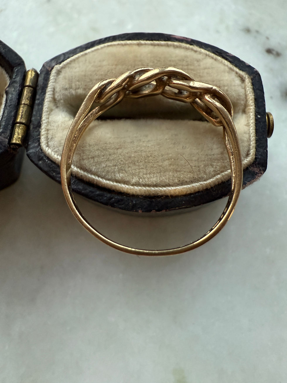 Thumbnail: Vintage (1978) Twist Loop Knot Gold Ring (UK P)