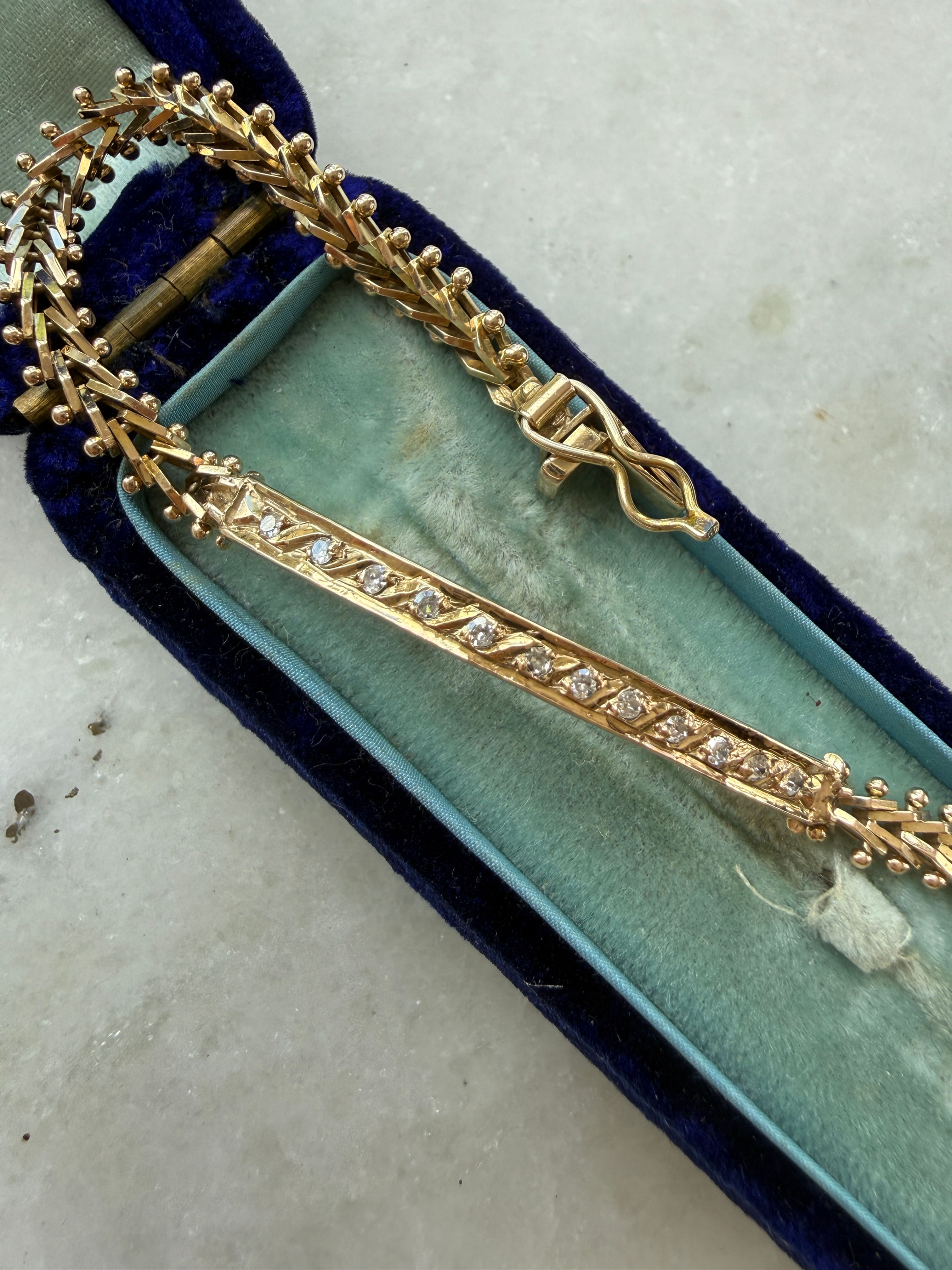 Vintage 10ct Gold Diamond Bracelet