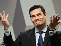 Mais de 120 juristas se unem e vetam presença de Moro em Evento