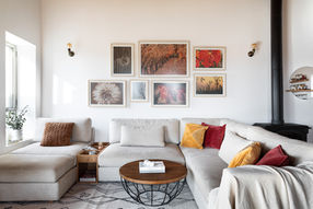 הבית בין הכרמים